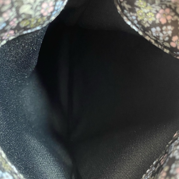 Tory Burch Floral Drawstring Pouch Bag With Leash Clip - Picture 6 of 7